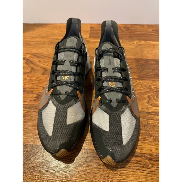 Nike Men's Zoom Gravity Running Shoes Smoke/Copper Size 10.5 NWT - Picture 3 of 9